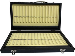 Presentation case for 30 pens